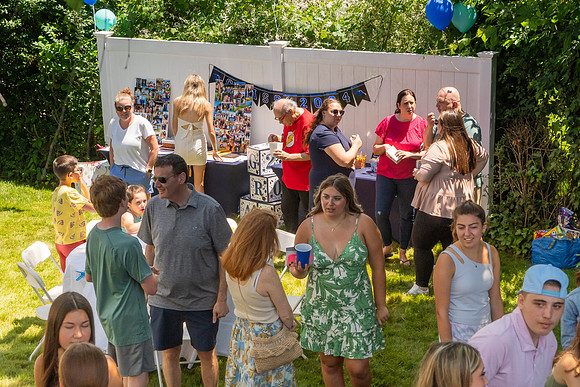 GRAD PARTY SAM & MOLLY-si-061524-0063