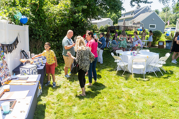 GRAD PARTY SAM & MOLLY-si-061524-0081