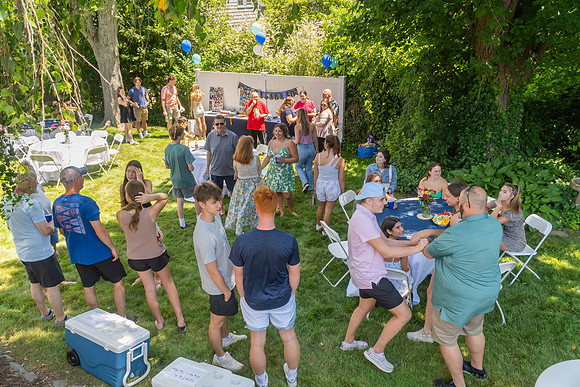 GRAD PARTY SAM & MOLLY-si-061524-0065