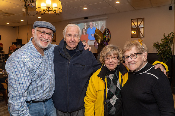 Phyllis-90th-BDay--111123-0173