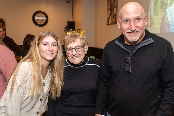 Phyllis-90th-BDay--111123-0151
