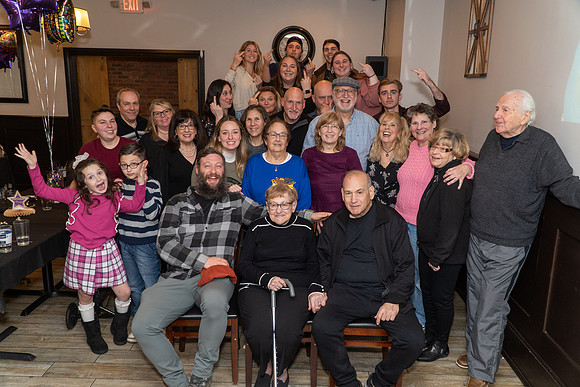Phyllis-90th-BDay--111123-0137