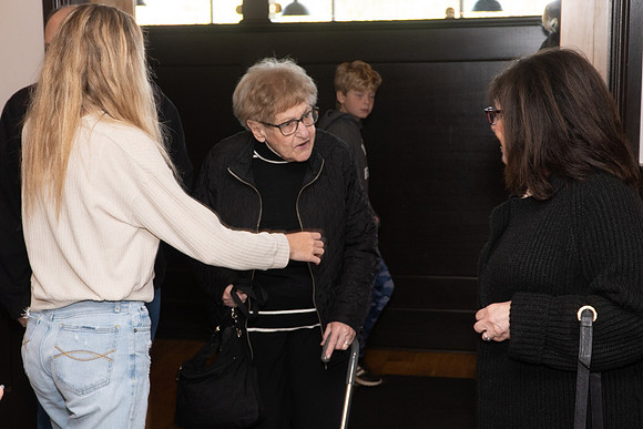 Phyllis-90th-BDay--111123-0009