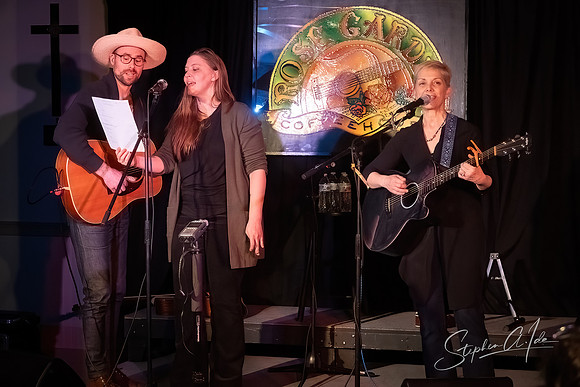 RG24-Erin Sullivan - Ash & Eric-si-021724-0015-edited