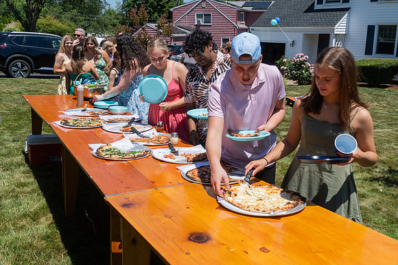 GRAD PARTY SAM & MOLLY-si-061524-0141