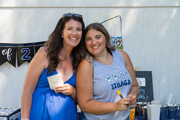 GRAD PARTY SAM & MOLLY-si-061524-0331