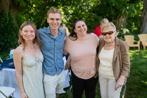 GRAD PARTY SAM & MOLLY-si-061524-0119